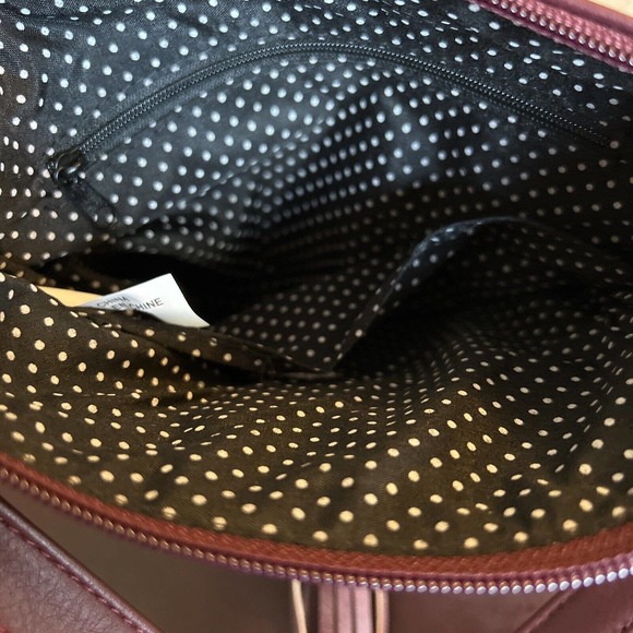 Women Faux Leather Burgundy Crossbody Shoulder Bag Stylish Handbag Soft Tote - Picture 8 of 11